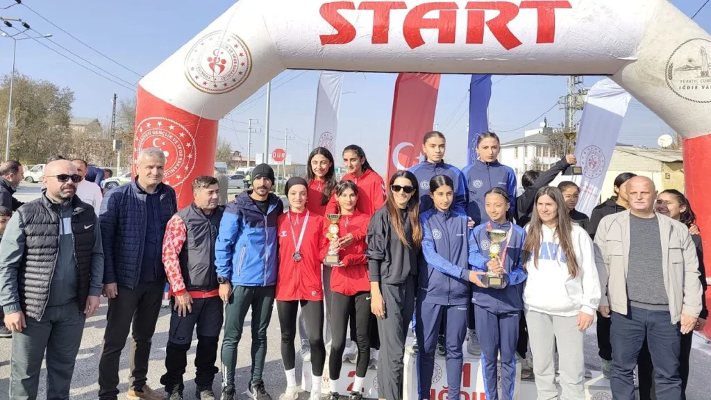 Bingöllü Sporculardan Kros Liginde Yarı Final Başarısı