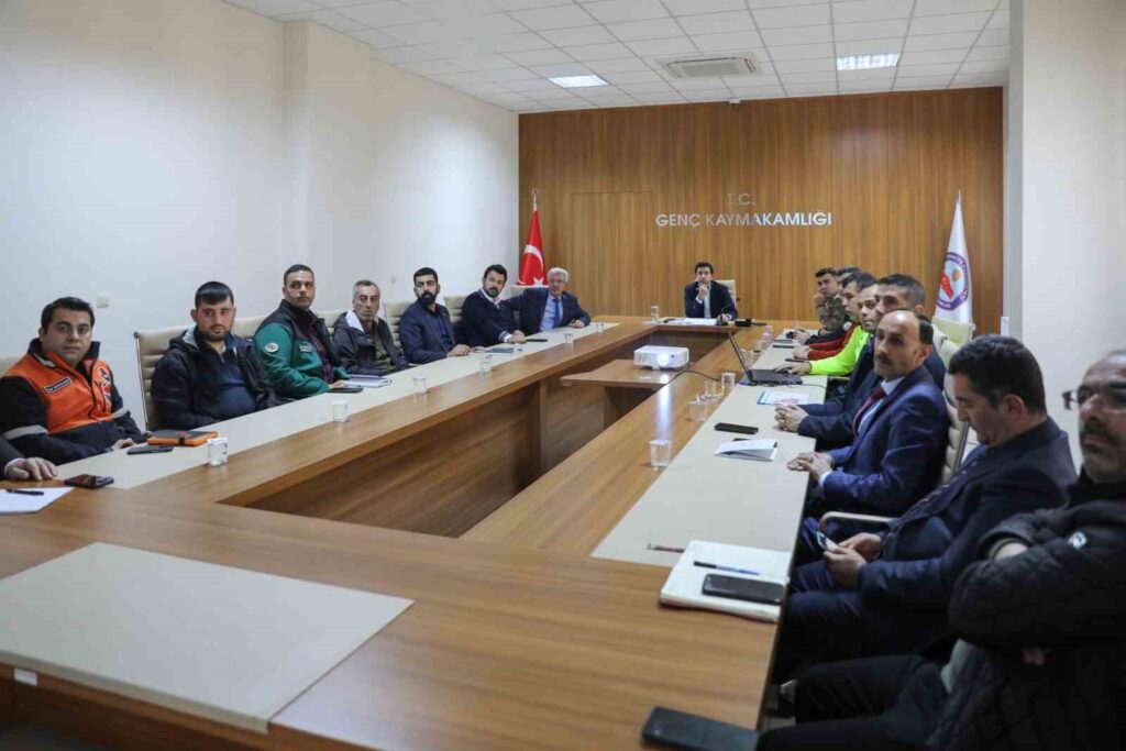 Bingöl’ün Genç ilçesinde kış tedbirleri ele alındı.