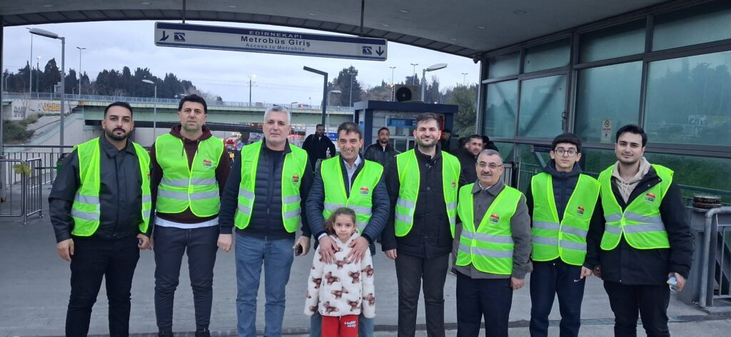 BİNİLDER’den Metrobüste İftar Dayanışması