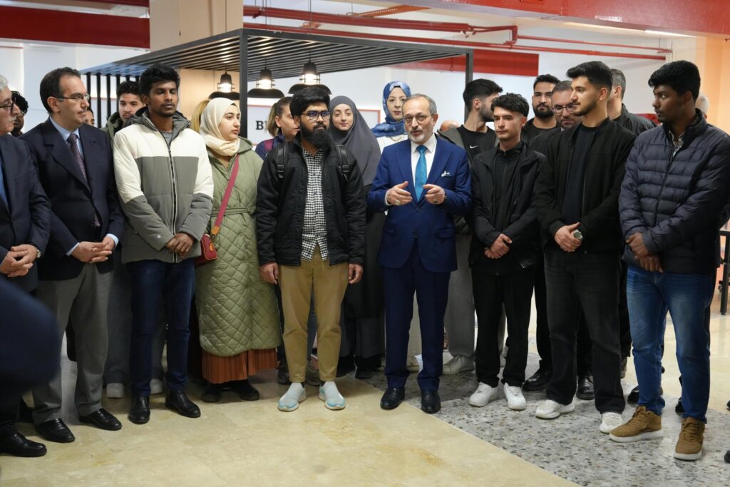 Bingöl Üniversitesi’nde Gençlik Yaşam Merkezi Açıldı