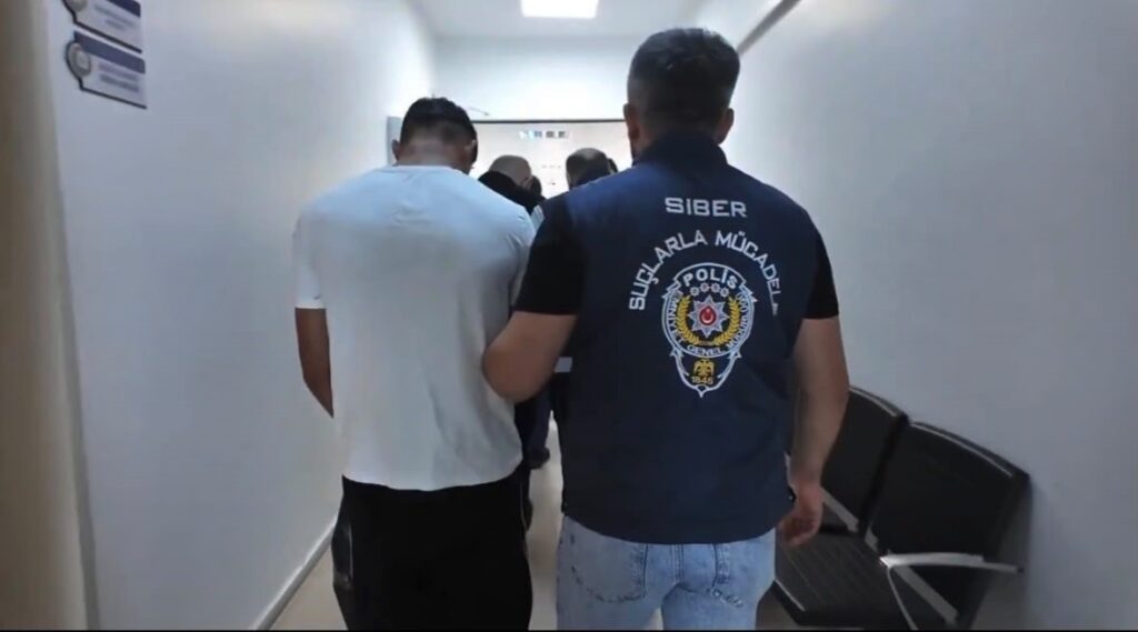 Bingöl Merkezli 4 İlde Dolandırıcılık Operasyonu: 4 Şüpheli Tutuklandı